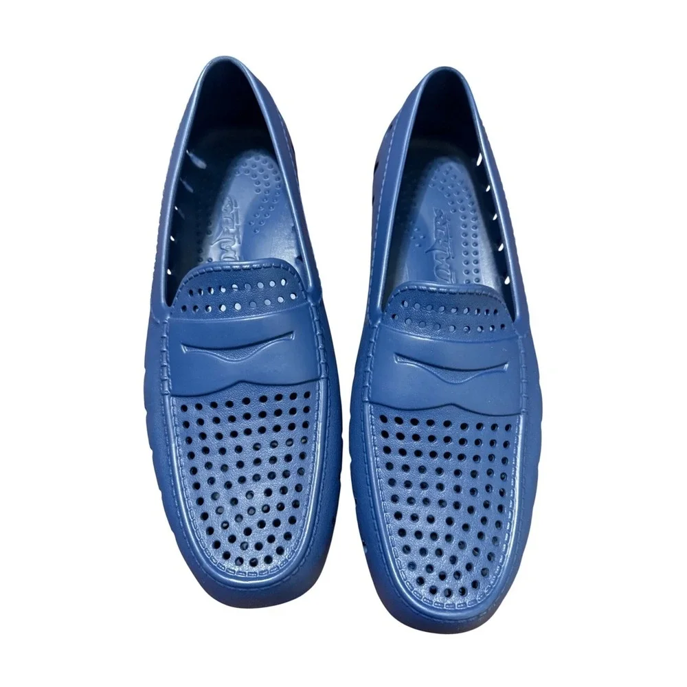 Floaters Men's Blue Slip On Water Shoes Perforated Size 12 Slip On Clogs Driving